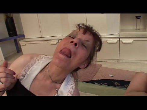 ❤️ Due nonne e un nonno fanno una cosa a tre ❤❌ Video di sessoal it.pornpk.ru ❌️